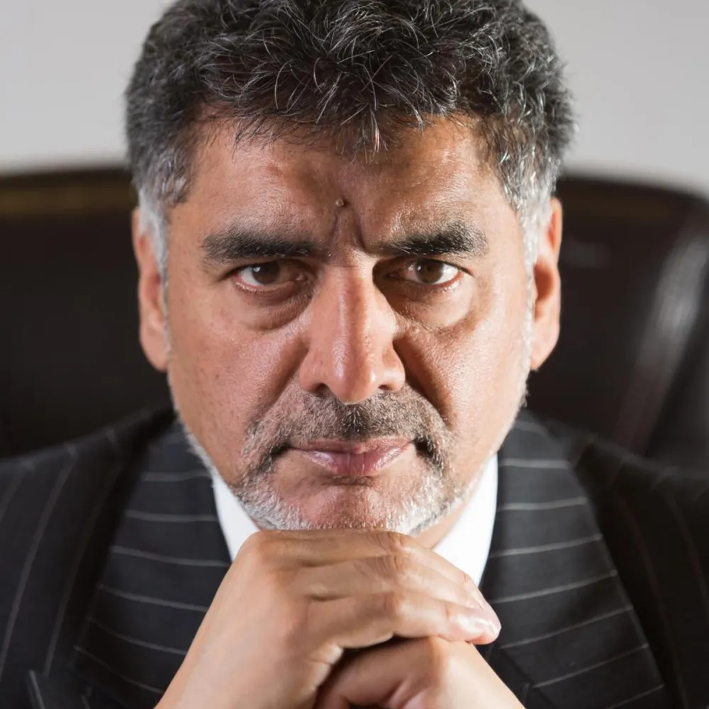 James Caan CBE Makes Seven-Figure Investment in SNAG